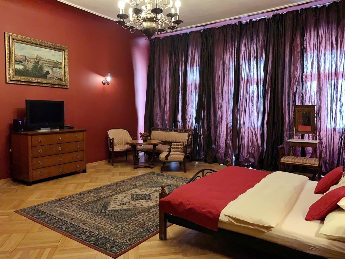 Small Luxury Palace 4* Praha